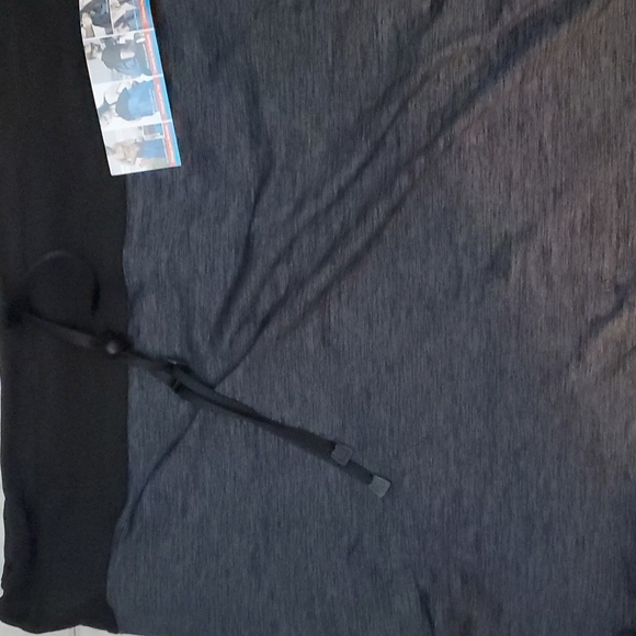 The UnderCover Convertible Shorts Changeroom Backpack Garment BNWT GRAY - Picture 10 of 11